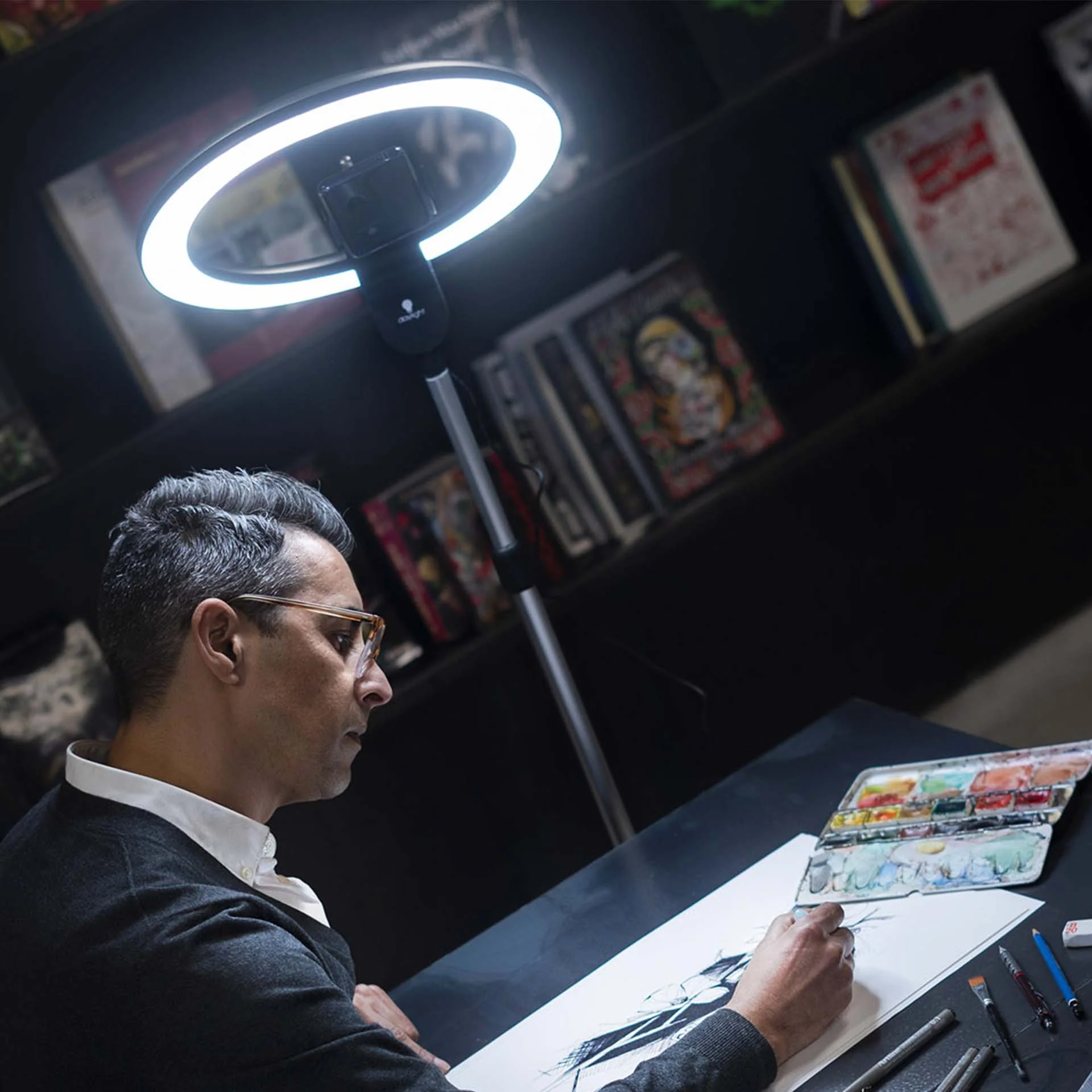 Daylight Aura Ring Lamp - Image 4