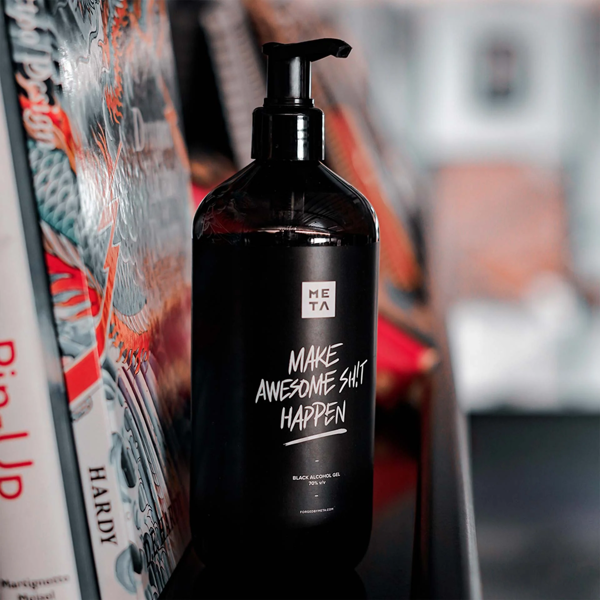 META Black Alcohol Gel - Image 3